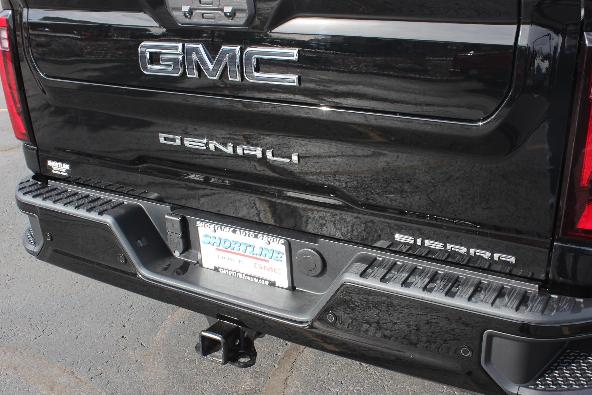 2026 GMC Sierra 3500 HD Denali Ultimate DRW