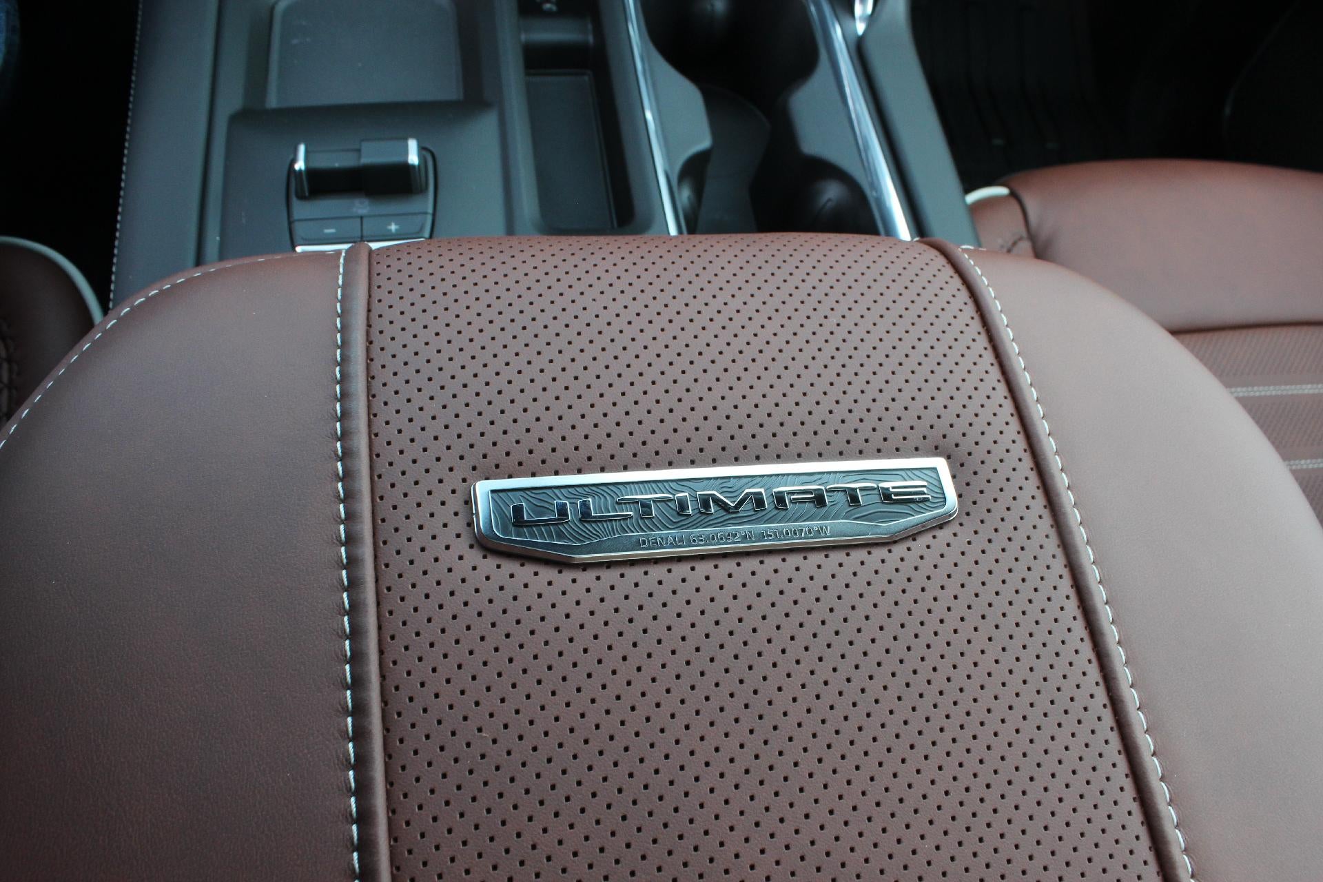 2026 GMC Sierra 3500 HD Denali Ultimate DRW