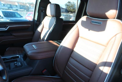 2025 GMC Sierra 3500 HD Denali Ultimate