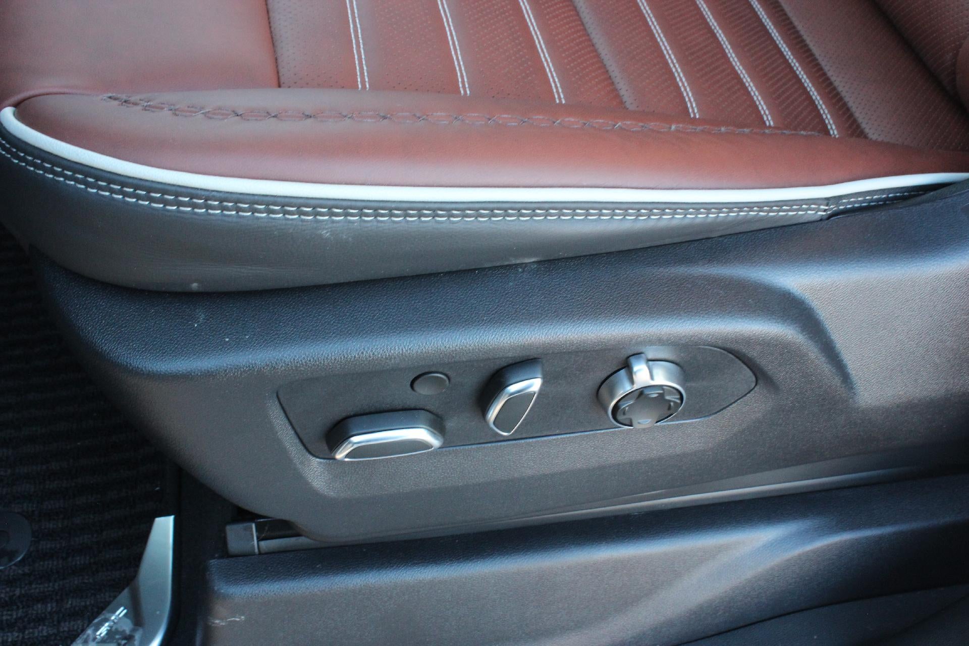 2025 GMC Sierra 3500 HD Denali Ultimate