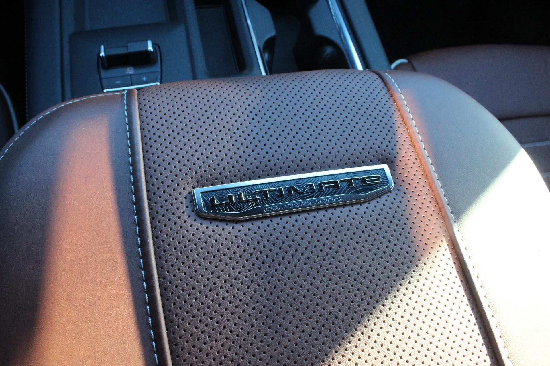 2025 GMC Sierra 3500 HD Denali Ultimate