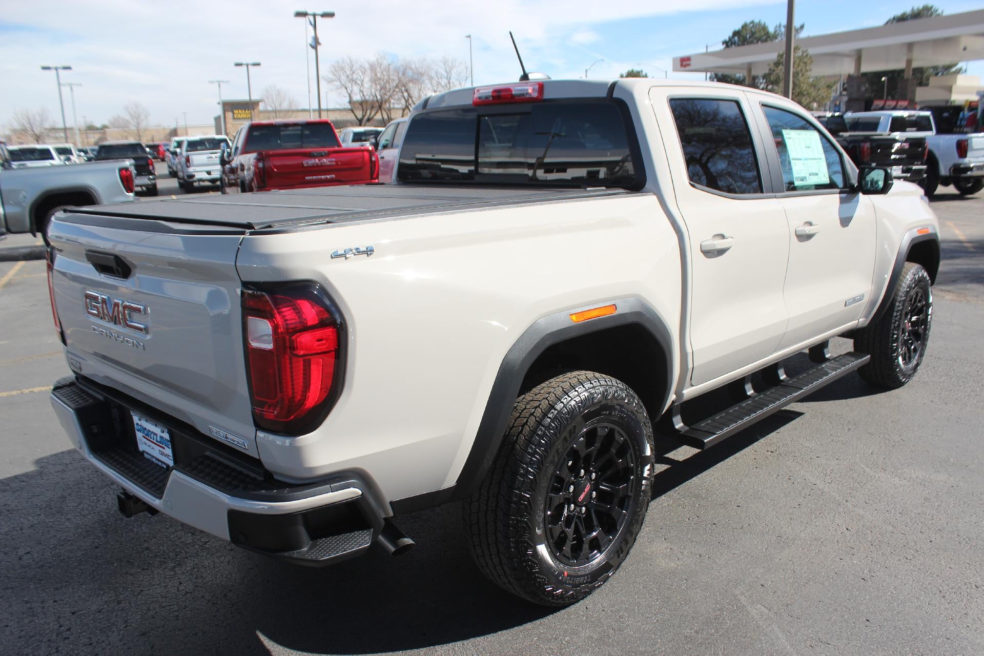 2026 GMC Canyon Elevation