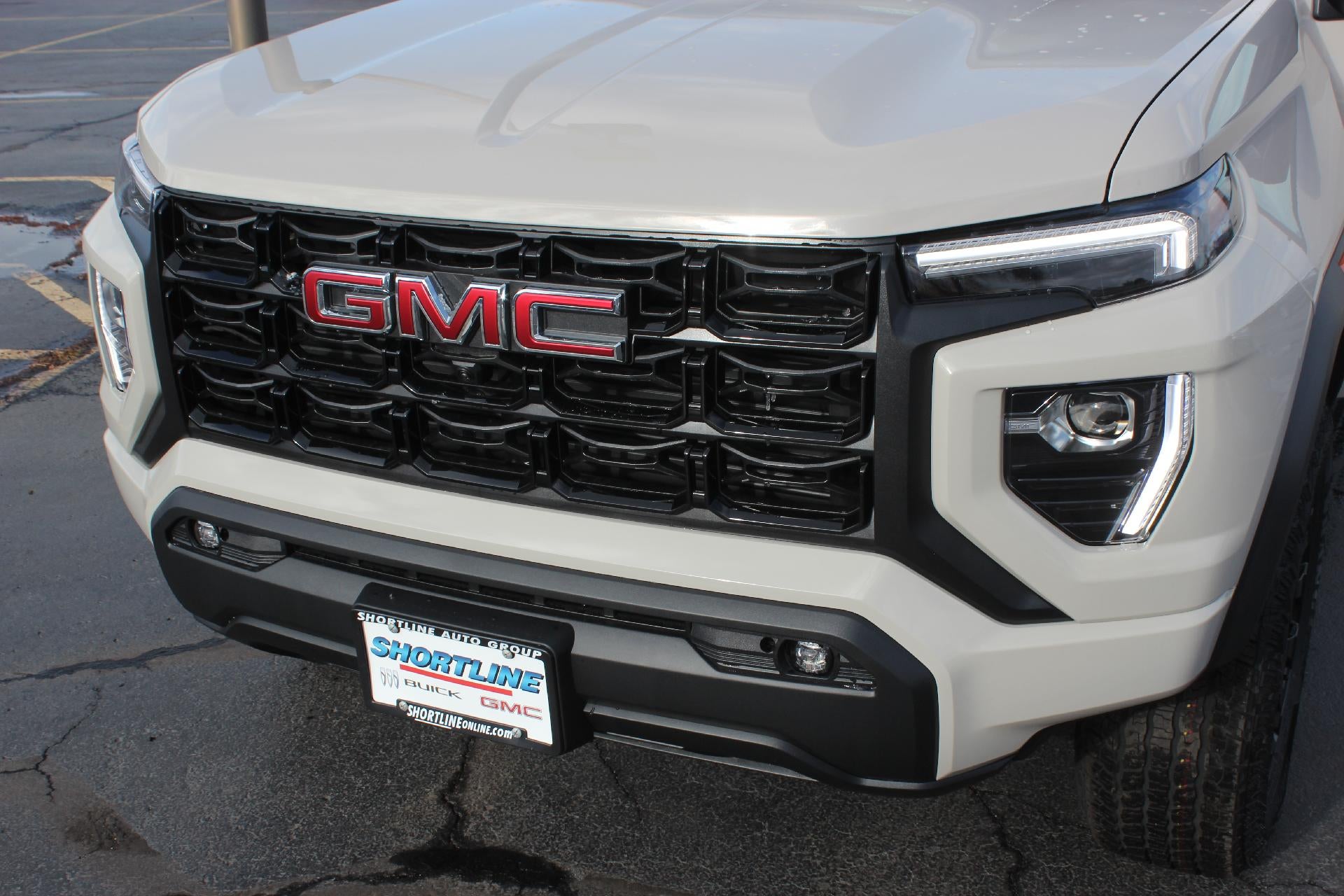 2026 GMC Canyon Elevation