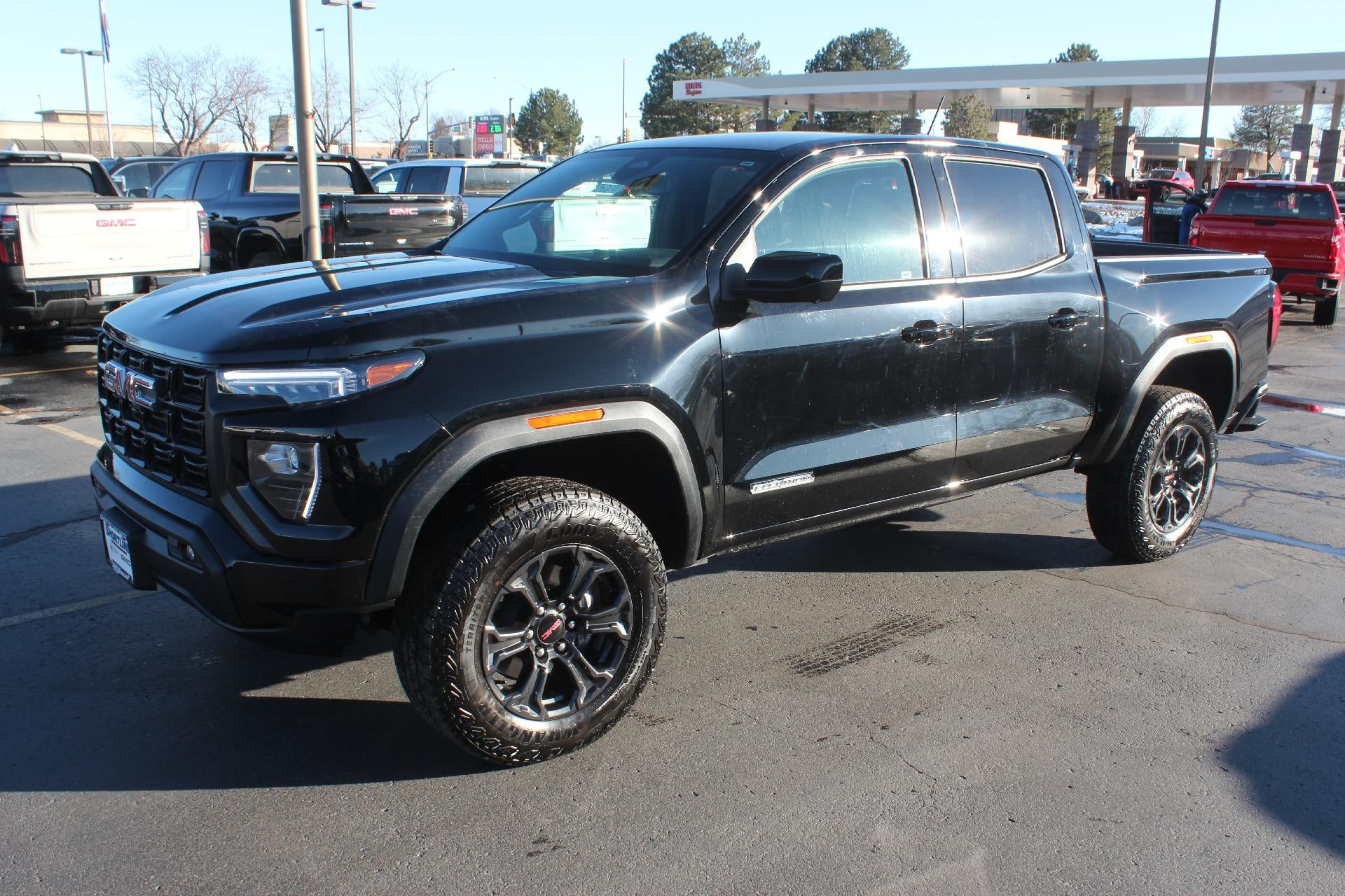 2025 GMC Canyon Elevation