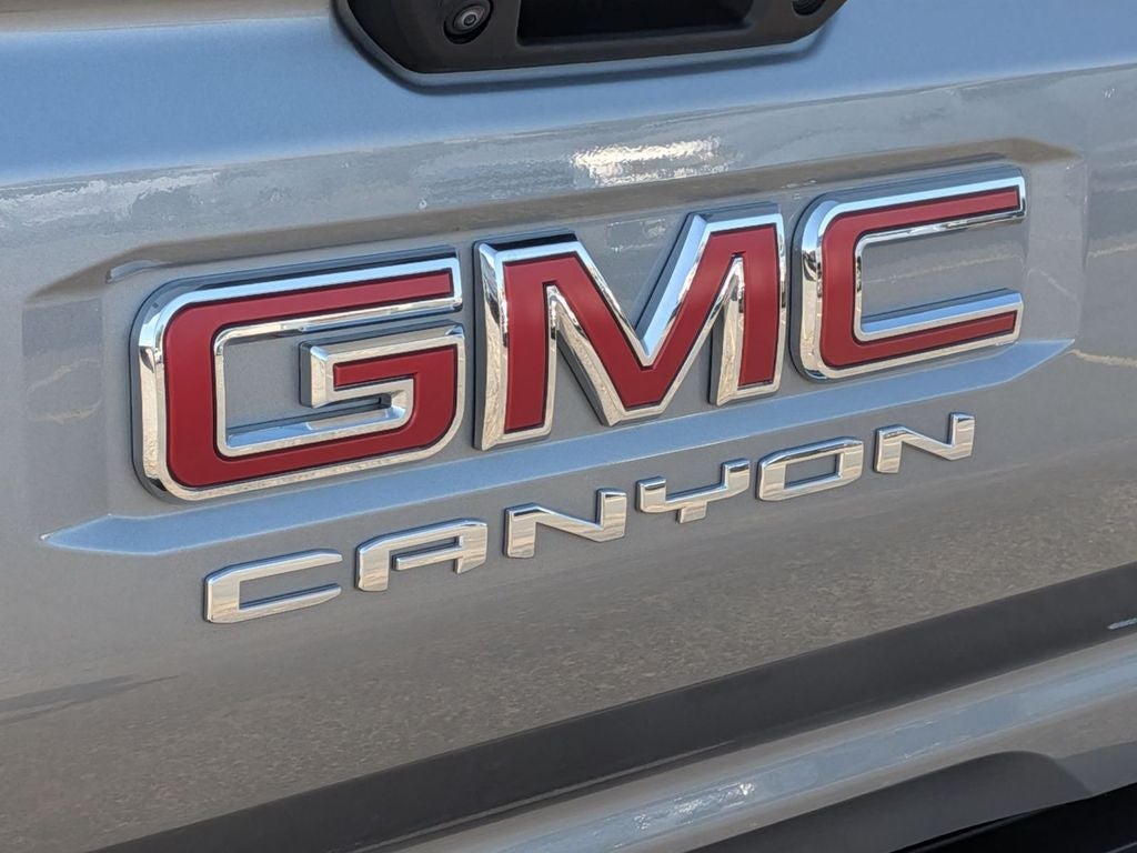 2025 GMC Canyon AT4