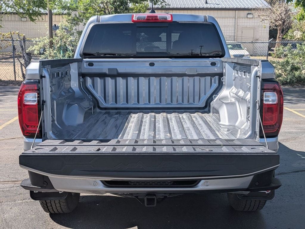 2025 GMC Canyon AT4