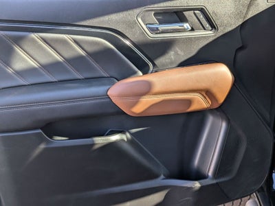 2023 GMC Canyon AT4