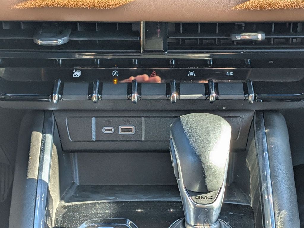 2023 GMC Canyon AT4