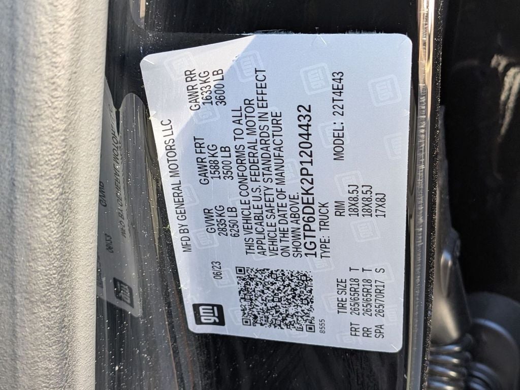2023 GMC Canyon AT4