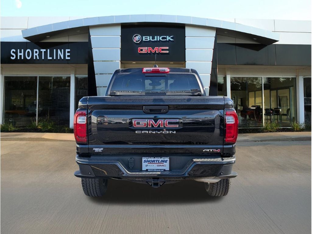 2023 GMC Canyon AT4