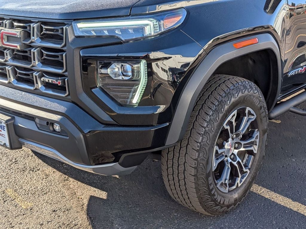 2023 GMC Canyon AT4