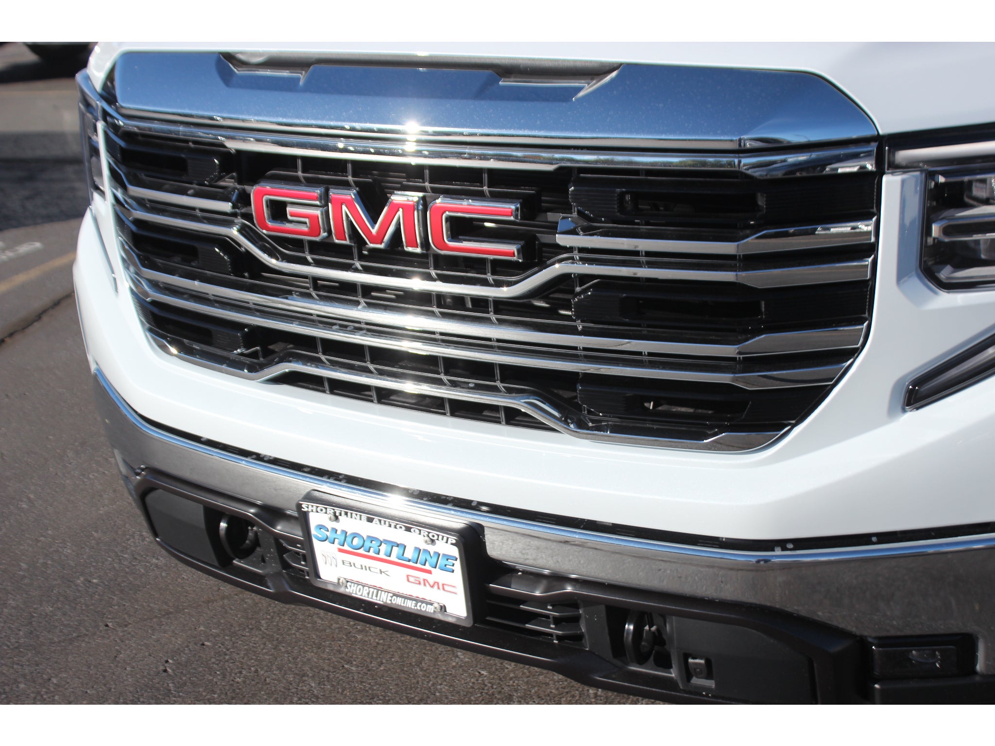2026 GMC Sierra 1500 SLT - Photo 13