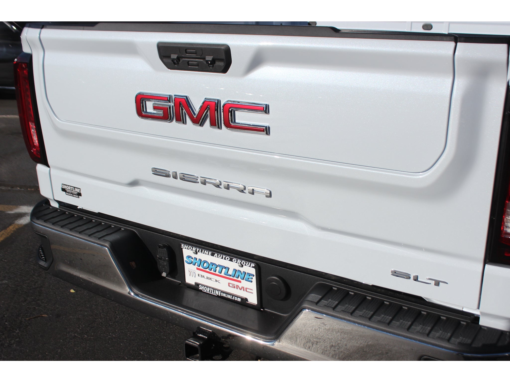 2026 GMC Sierra 1500 SLT - Photo 14