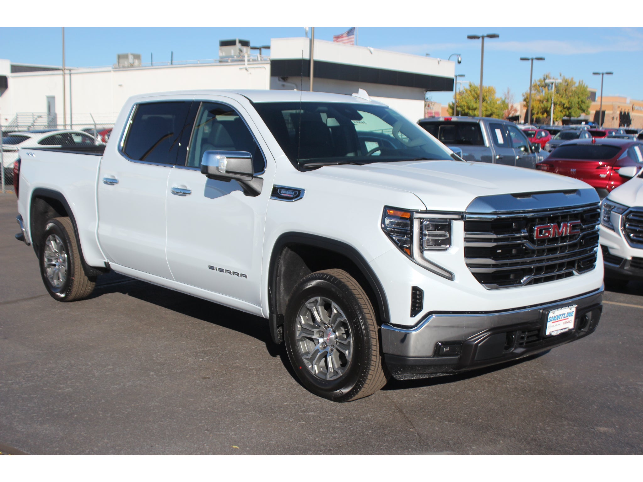 2026 GMC Sierra 1500 SLT - Photo 6