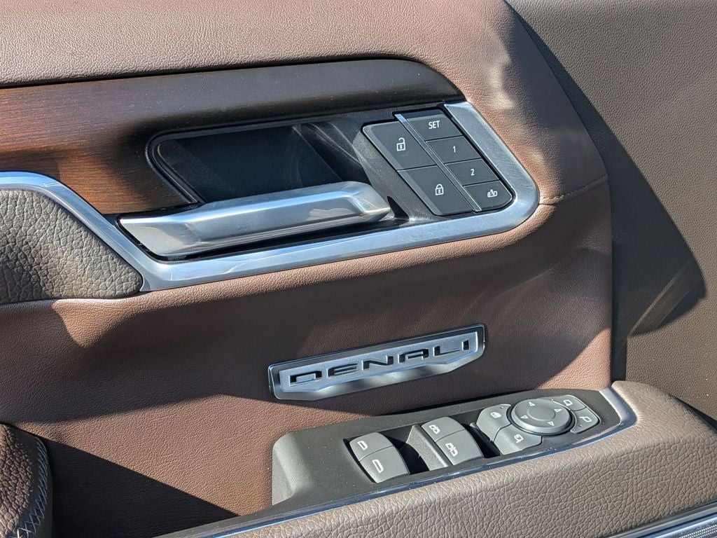 2025 GMC Sierra 1500 Denali