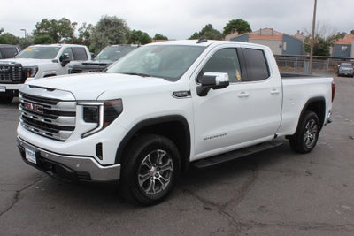 2025 GMC Sierra 1500 SLE