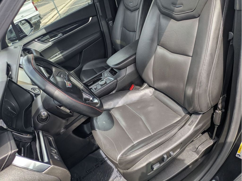 2022 Cadillac XT6 Premium Luxury