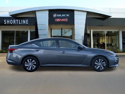 2022 Nissan Altima S FWD