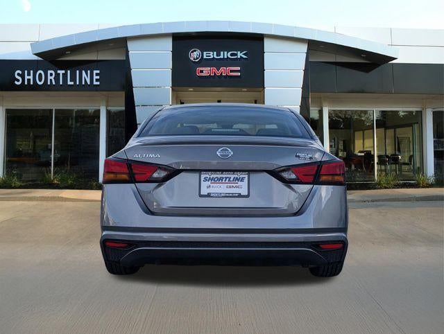 2022 Nissan Altima S FWD