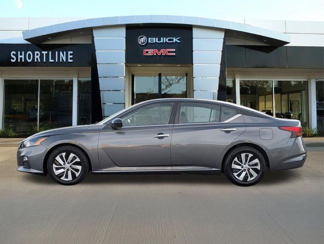 2022 Nissan Altima S FWD