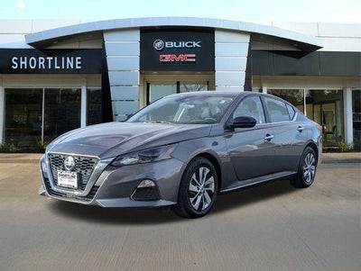 2022 Nissan Altima S FWD