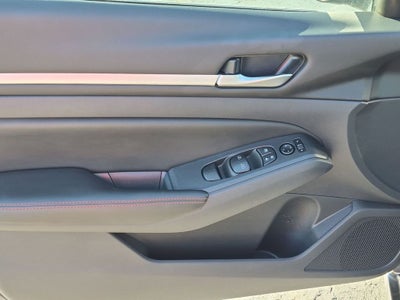 2026 Nissan Altima SR