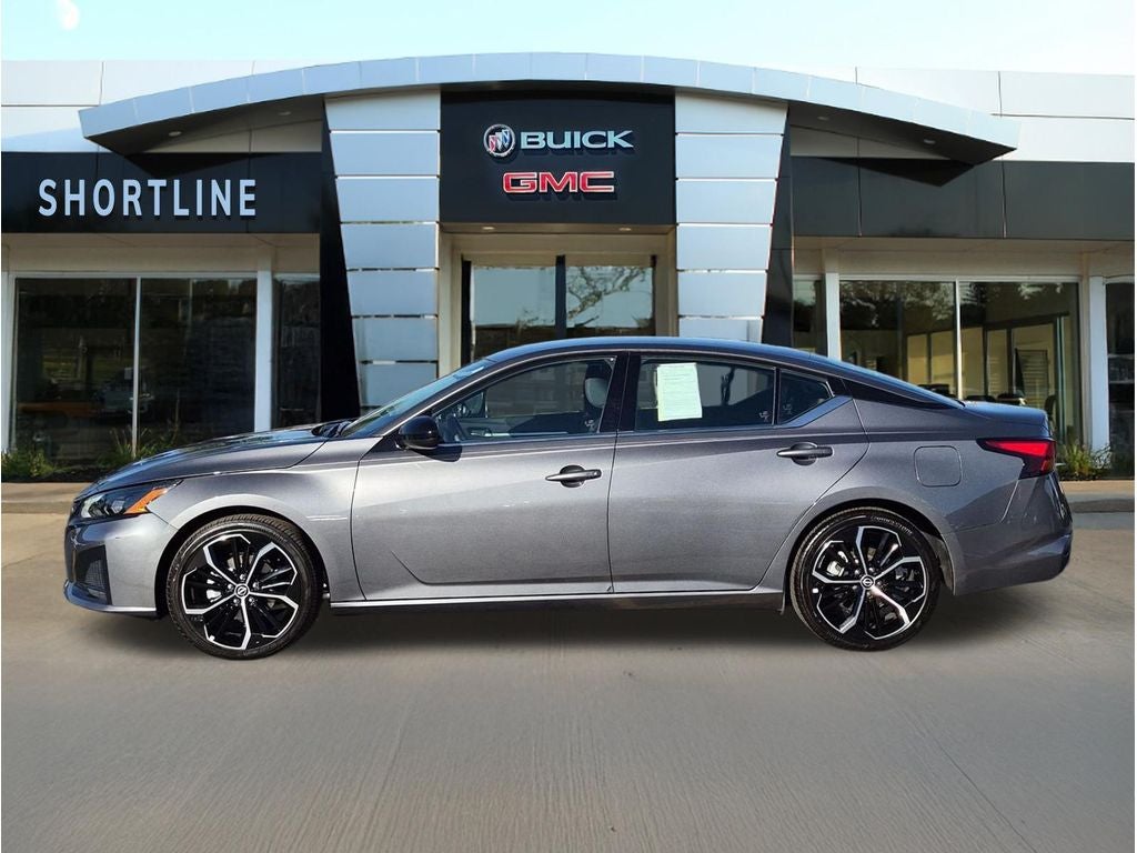 2026 Nissan Altima SR
