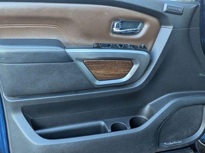 2018 Nissan TITAN Platinum Reserve