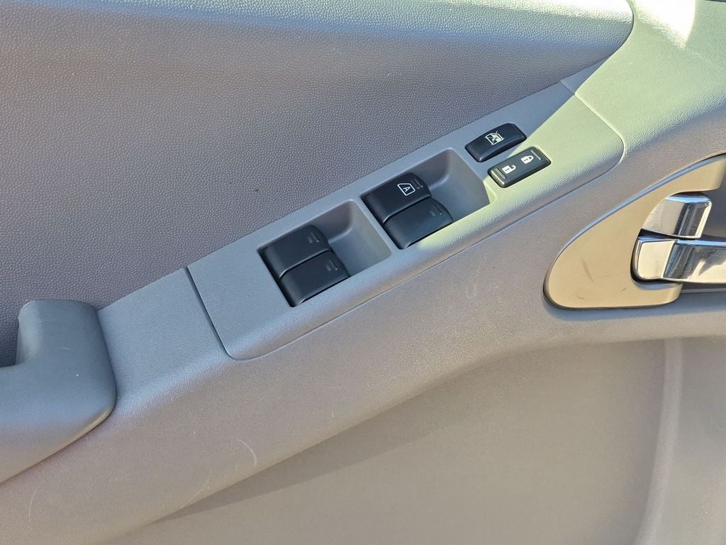 2014 Nissan Frontier SV