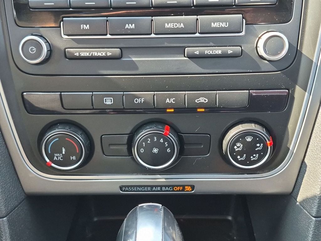 2013 Volkswagen Passat S