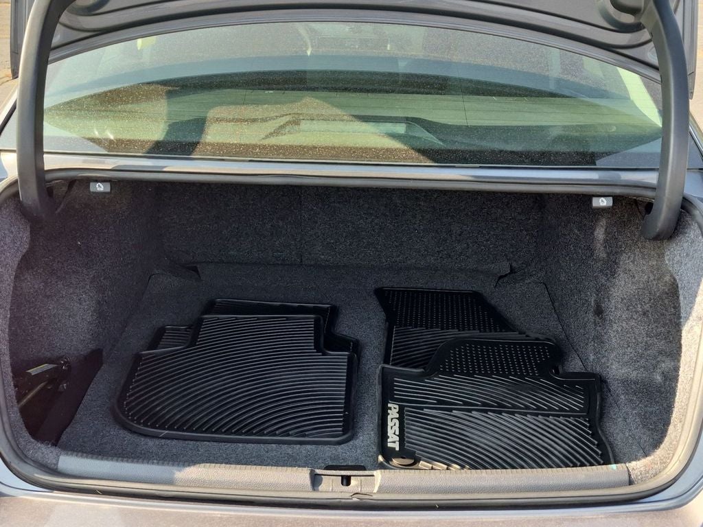 2013 Volkswagen Passat S