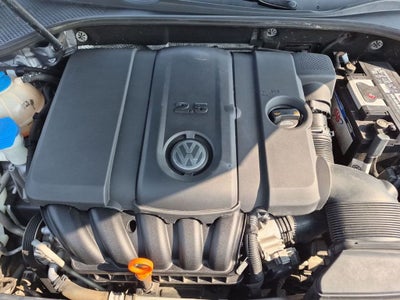 2013 Volkswagen Passat S