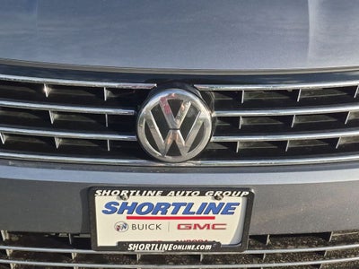 2017 Volkswagen Passat 1.8T R-Line