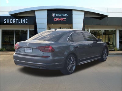 2017 Volkswagen Passat 1.8T R-Line