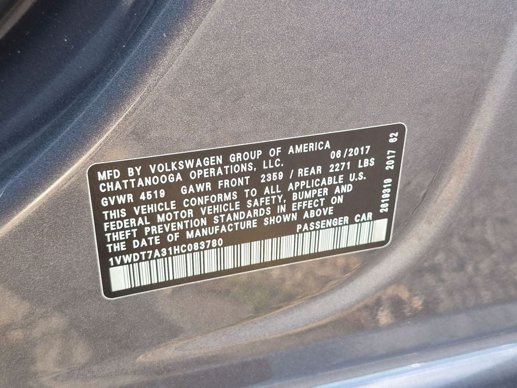 2017 Volkswagen Passat 1.8T R-Line