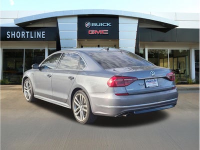 2017 Volkswagen Passat 1.8T R-Line