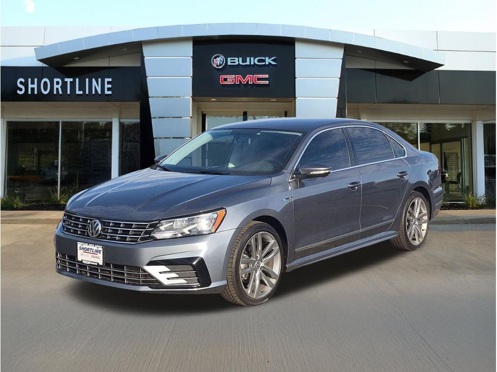2017 Volkswagen Passat 1.8T R-Line