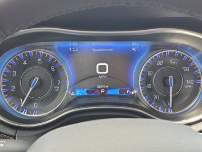 2023 Chrysler 300 Touring L