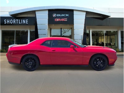 2016 Dodge Challenger SXT