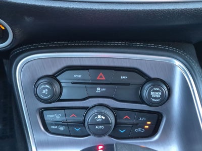 2016 Dodge Challenger SXT