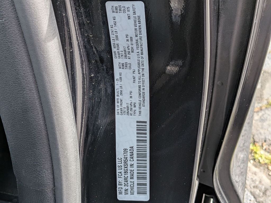 2025 Chrysler Pacifica Select