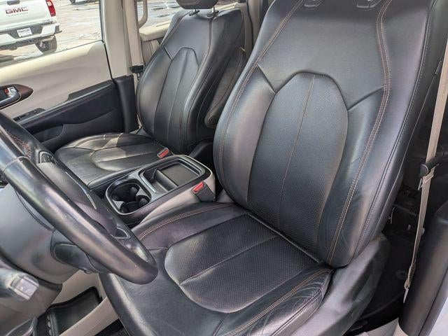 2018 Chrysler Pacifica Hybrid Touring L
