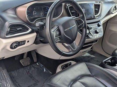 2018 Chrysler Pacifica Hybrid Touring L