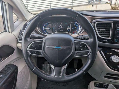 2018 Chrysler Pacifica Hybrid Touring L