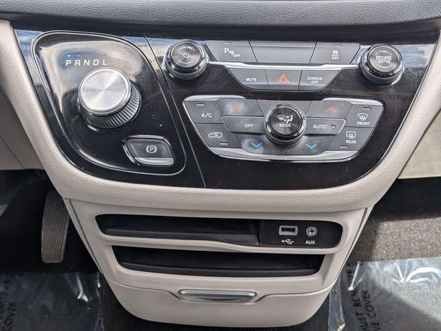 2018 Chrysler Pacifica Hybrid Touring L