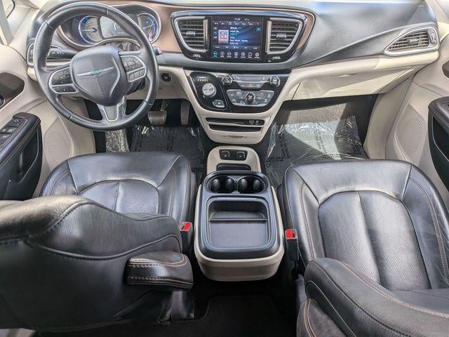 2018 Chrysler Pacifica Hybrid Touring L