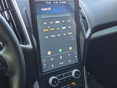 2022 Ford Edge SE