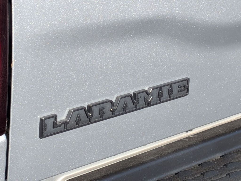 2022 RAM 2500 Laramie Crew Cab 4x4 6'4" Box