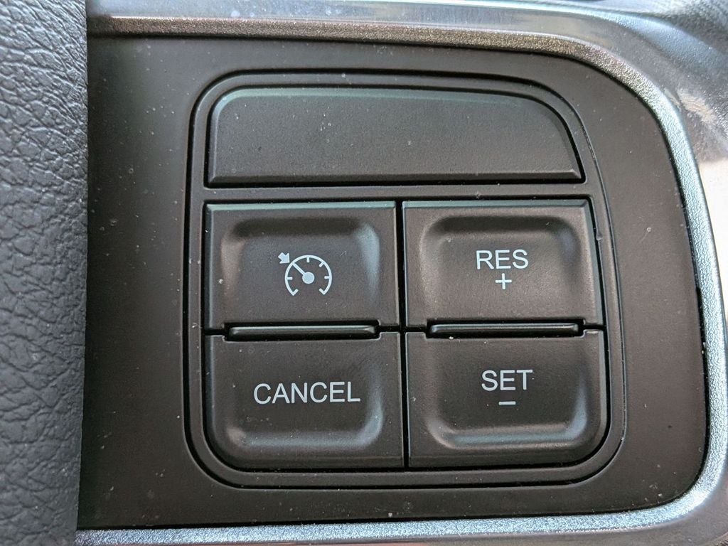 2022 RAM 2500 Laramie Crew Cab 4x4 6'4" Box