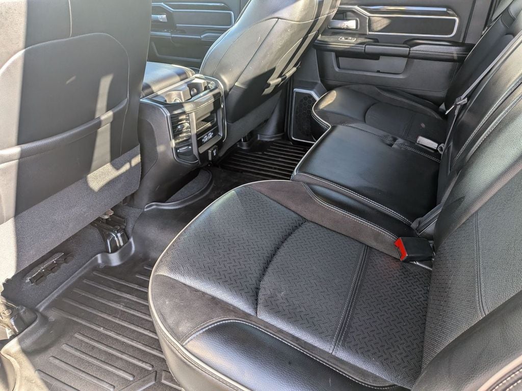2022 RAM 2500 Laramie Crew Cab 4x4 6'4" Box